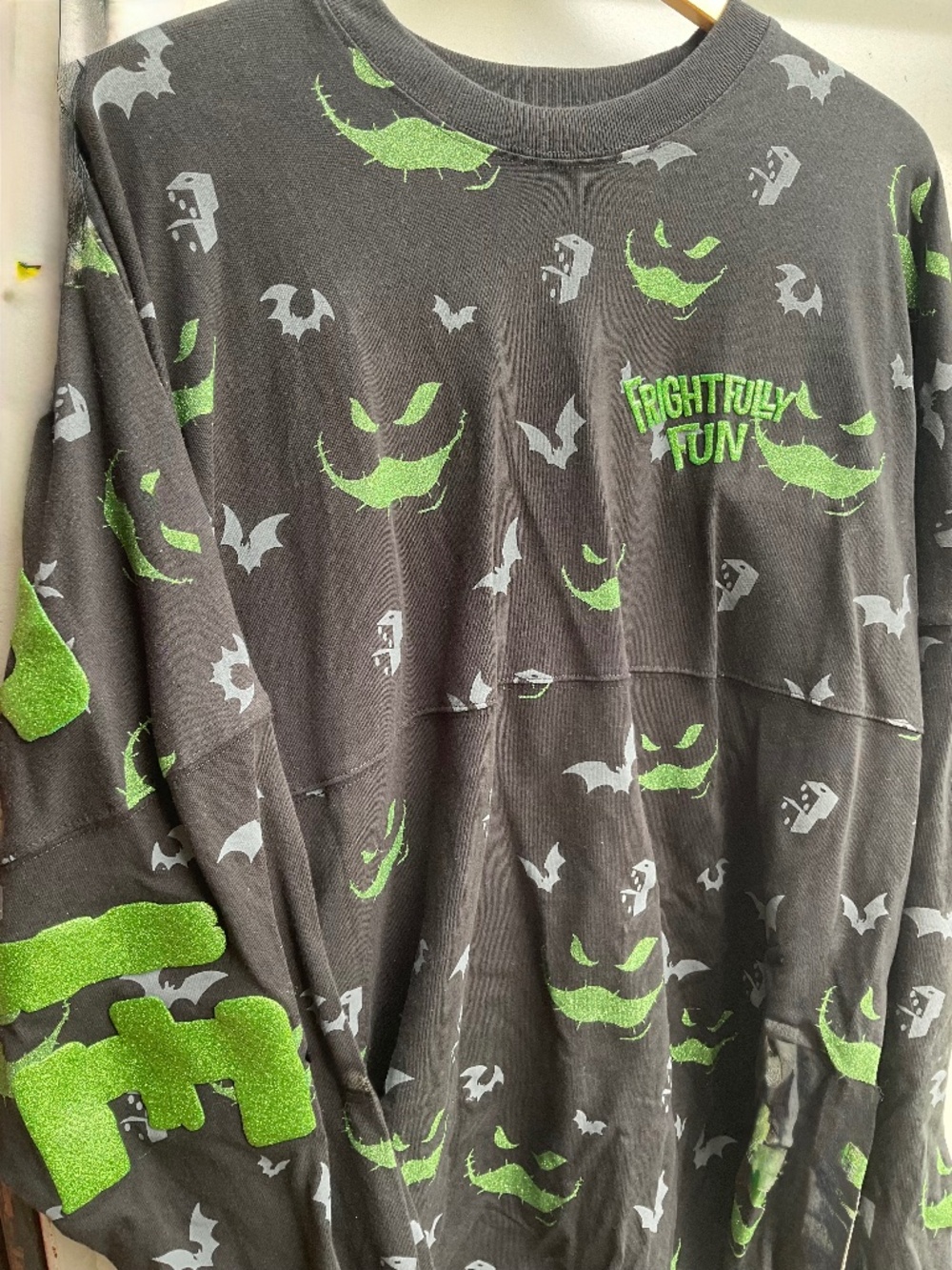 DISNEY OOHIE BOOGIE JERSEY SIZE XL .. NWT